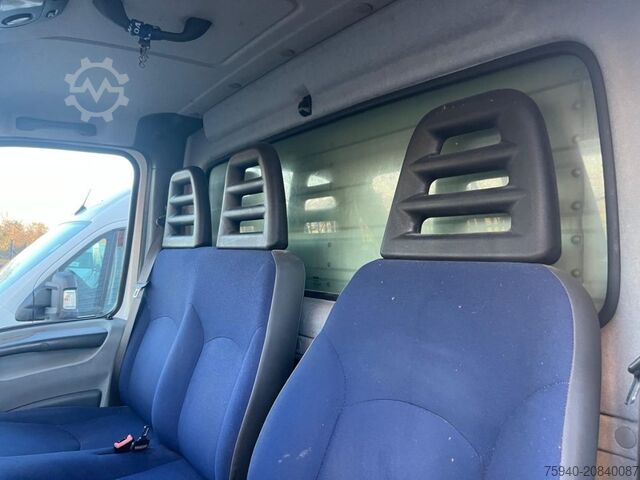 Kleinbus IVECO DAILY  35C10 P.3750