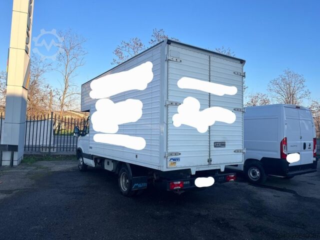 Kleinbus IVECO DAILY 35C10 P.3750