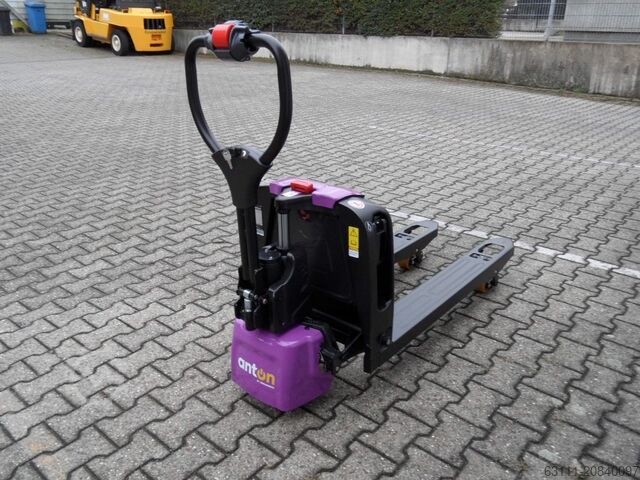 Niederhubwagen Jungheinrich anton PTL 1.5 - Neugerät!