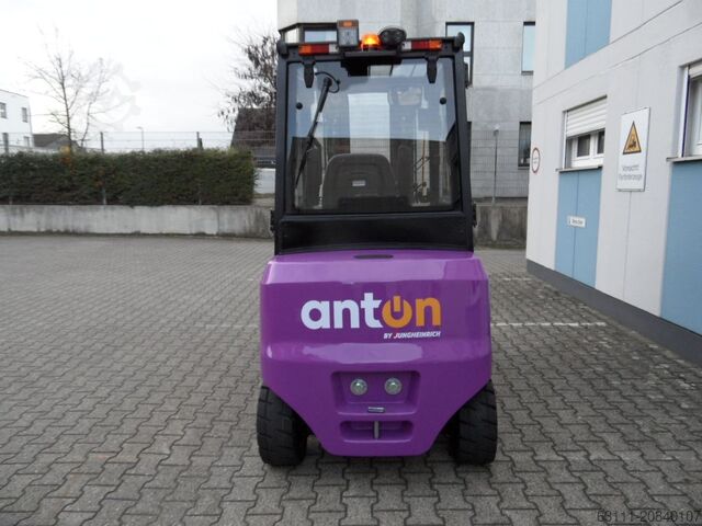 Elektro 4 Rad-Stapler Jungheinrich anton CBH 3.0 - Triplex - Kabine - NEU!