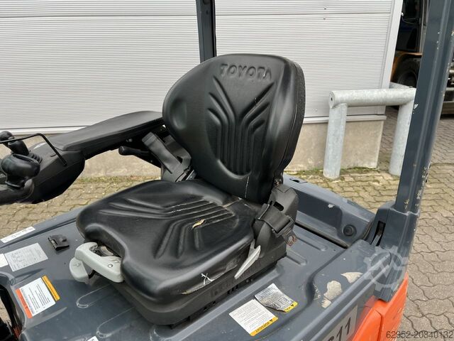 Elektro 3 Rad-Stapler Toyota 8 FBE 18 T