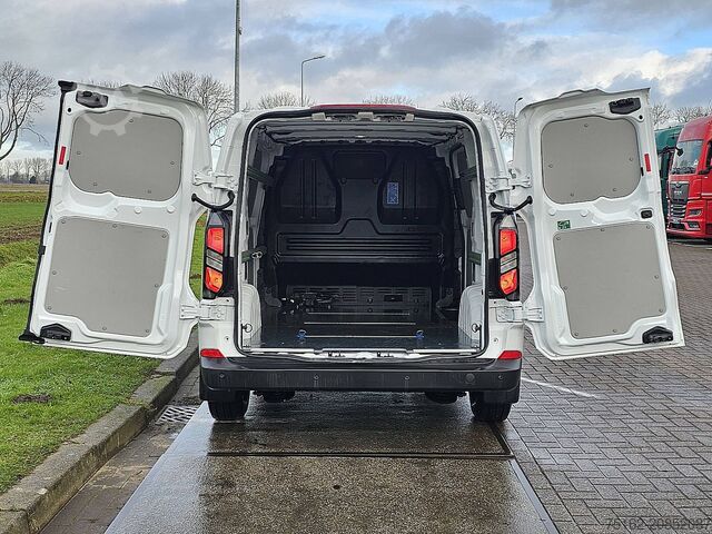 Hochdachkombi FORD TRANSIT CUSTOM 2.0 L1H1 Navi Euro6 AC!