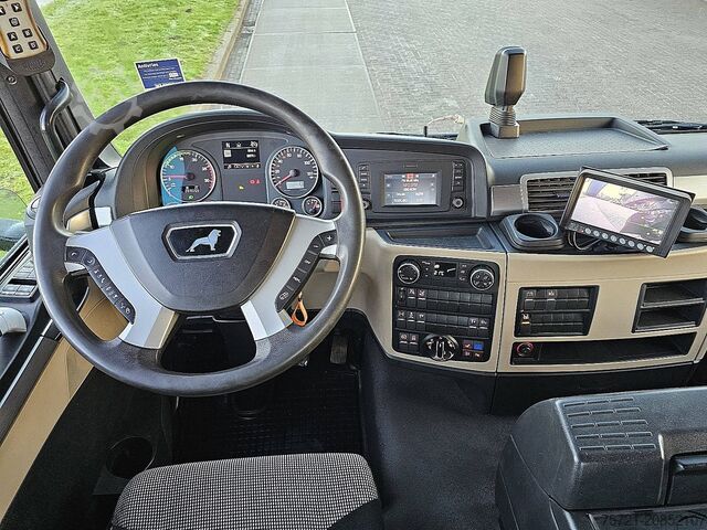 Portalarmsystem M.A.N. 26.420 TGS MEILLER AK 16 NT