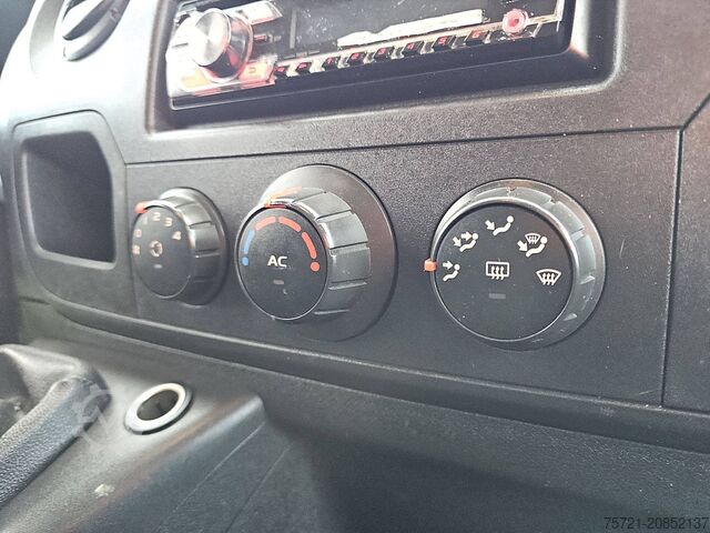 Hochdachkombi RENAULT MASTER 2.3 DCI L2H2 79 dkm!!