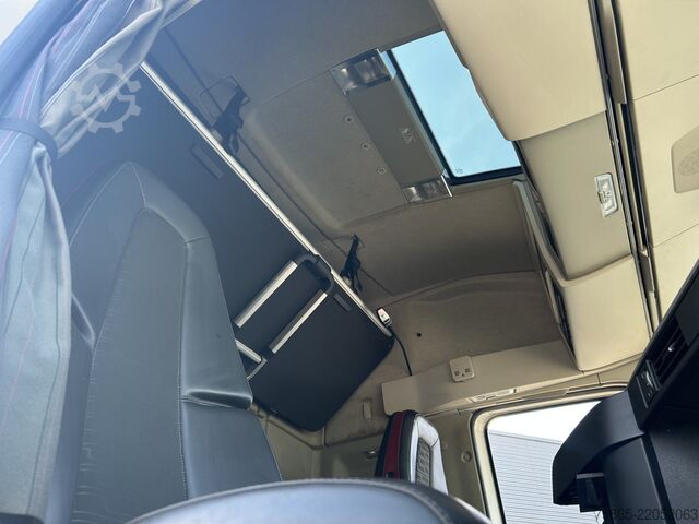 Standard tractor Volvo FH 460 Globetrotter / 771 dkm / Tacho V2 / 2 Ta...