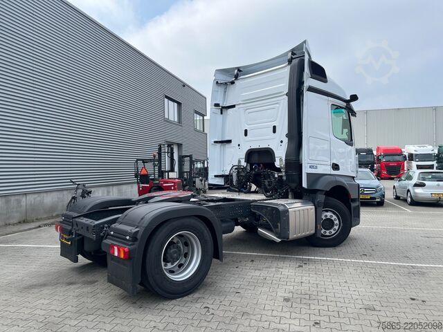 Standard tractor Mercedes-Benz Actros 1940 Streamspace / NL truck