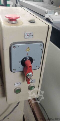 Zapfenmaschine fur Schubladenkammen FOD Bydgoszcz DFPA-40