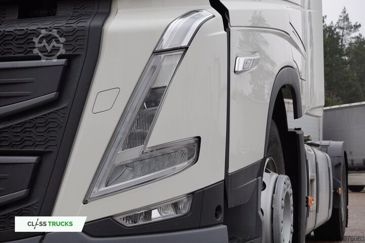Standard tractor unit VOLVO FH 460 Globetrotter XL i-Save