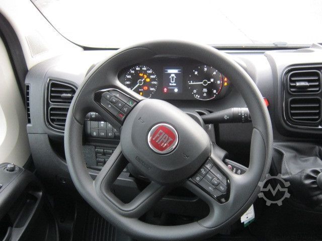 Minibus Fiat Minibus 16+ 1 Sitzer