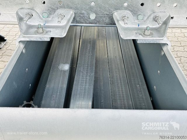 Flatbed semitrailer Schmitz Cargobull Plateau Standard