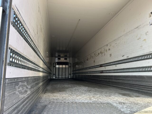 Refrigerated/freezer transport SOR Iberica SOR-S3E / Carrier Vector 1550 / Kuhl Koffer / L...