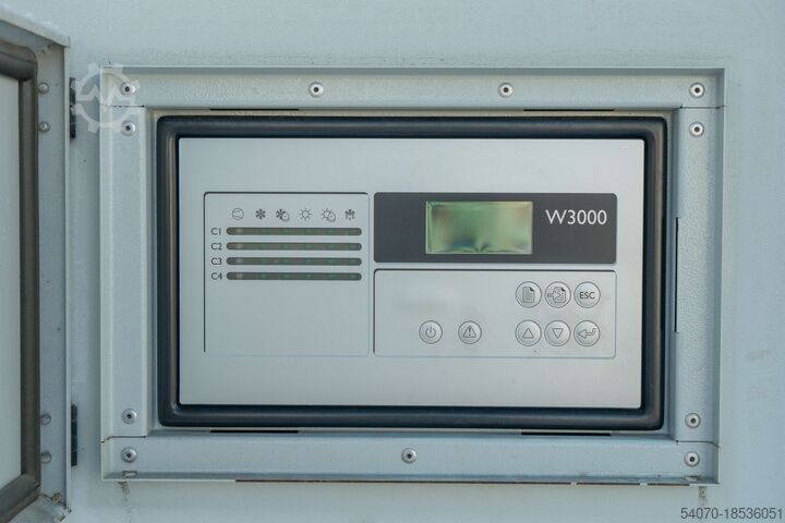 Chiller Used Aircooled chiller CLIMAVENETA FX FC NG SL T+ S 2702 642 KW 2013 yom