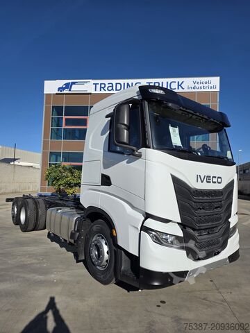 LKW-Fahrgestell Iveco XWAY 260T50