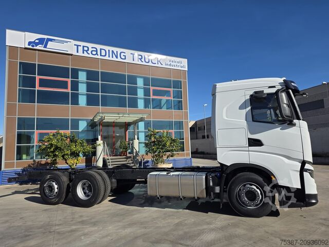LKW-Fahrgestell Iveco XWAY 260T50