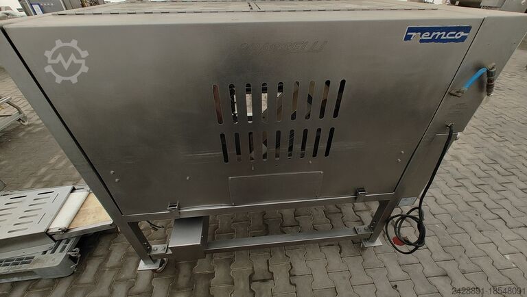 Skinning and skinning machine Grasselli NX450-LINE