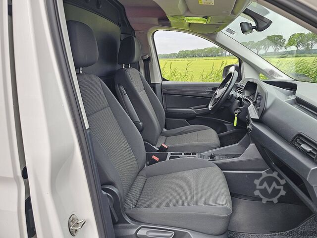 Suitcase VOLKSWAGEN CADDY 2.0 L1 Automaat CarPlay!