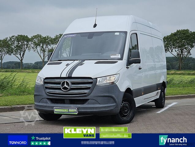 High-roof van MERCEDES-BENZ SPRINTER