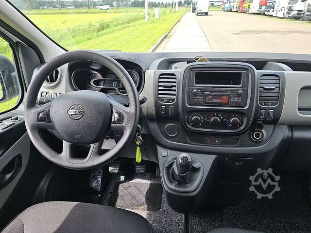 High-roof van NISSAN NV 300 L1H1 Euro6 NAP Airco
