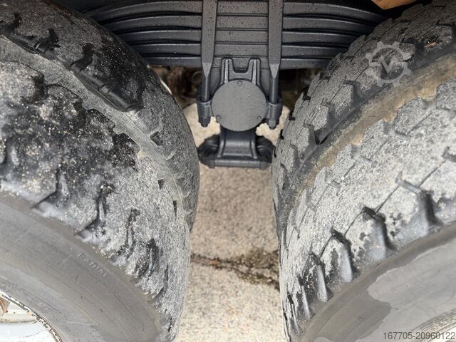 Concrete mixer truck Mercedes-Benz Actros 4141