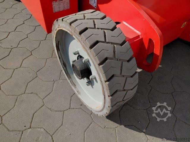 Articulated boom lift Manitou 150AETJ C 3D