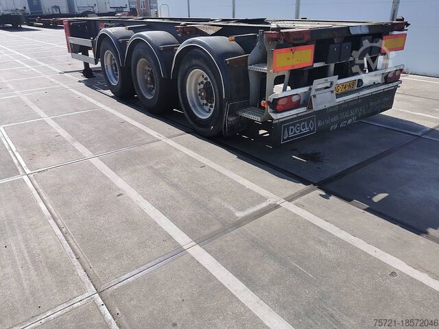 Container transportation VAN HOOL 3B2015