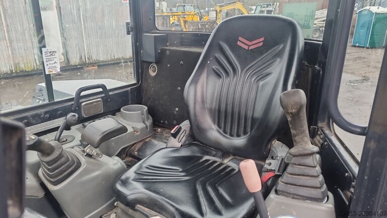 Mini Excavator  < 7t Yanmar VIO 57-6A with 3 excavator buckets