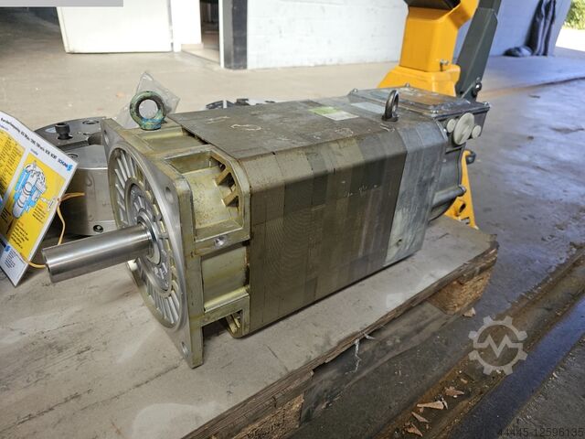 Motor SIEMENS 1PH7137-7NZ32-0DJ0-Z