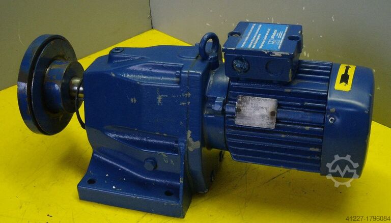 Getriebemotor 0,55 kW 259 U/min KEB KMB/18010086