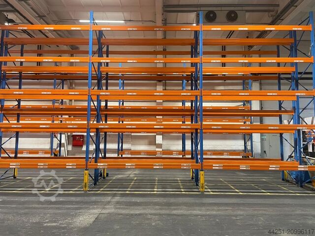 25 m palletstelling, 6 m hoog, 4 niveaus Stow Pal Rack