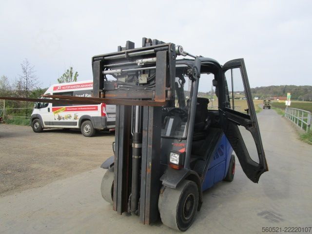Diesel Forklift Linde H35D-02 Zinkenversteller + Seitenschieber