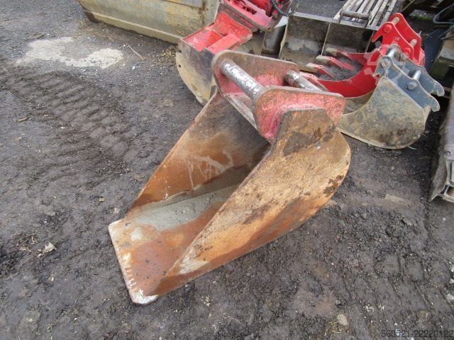 Mobile excavator Takeuchi TB 295W - POWERTILT + Schnellw + 3 Löffel