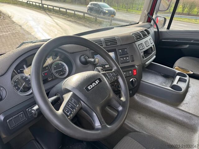 Fahrgestell mit Fahrerhaus DAF CF 440 6 x 2 Naloopas -  stuuras