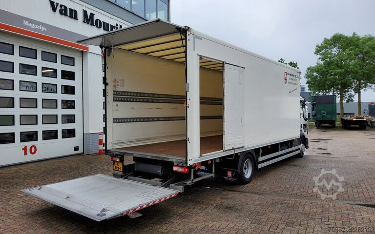 Suitcase Renault D 210 P4x2 - ACC. - 33-BPX-1 - BAKWAGEN - 12 TO...