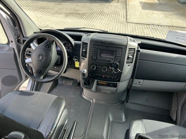 Kleinbus MERCEDES-BENZ Altas Sprinter LIFT Rollstuhl KLIMA NEULACK