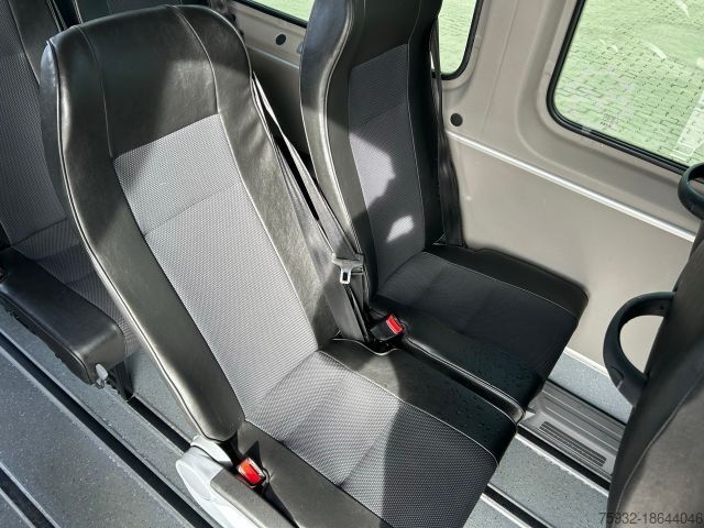 Kleinbus MERCEDES-BENZ Altas Sprinter LIFT Rollstuhl KLIMA NEULACK