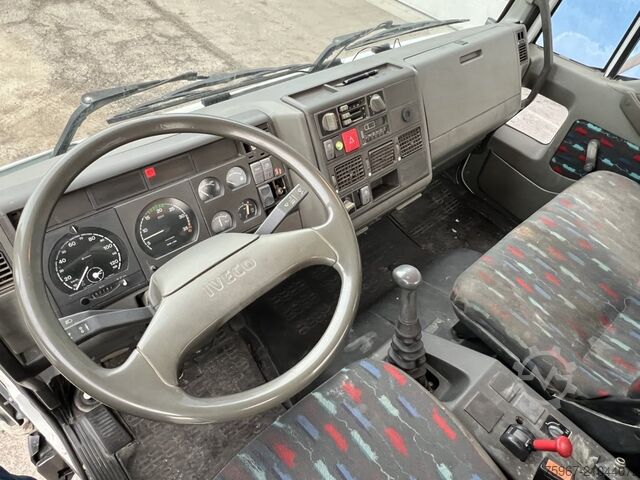 Dreiseitenkipper mit Kran Iveco Eurocargo 120e18