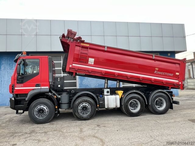 Dreiseitenkipper LKW Iveco Trakker 500