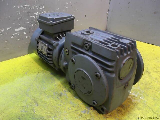 Gear motor 0.25 kW 54 rpm SEW-EURODRIVE S40D71C-4