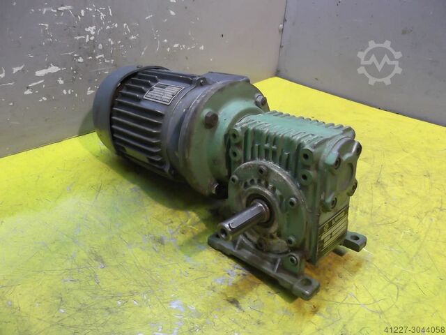 Gear motor 0.37 kW 94 rpm Bauknecht 52307 04 111