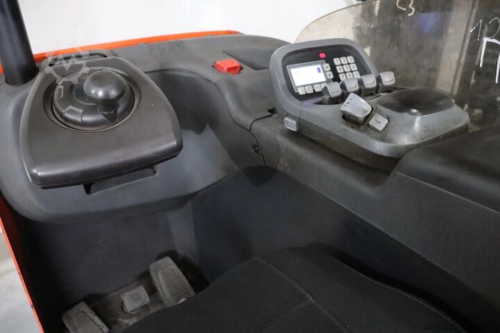 Reach truck BT RRE160B