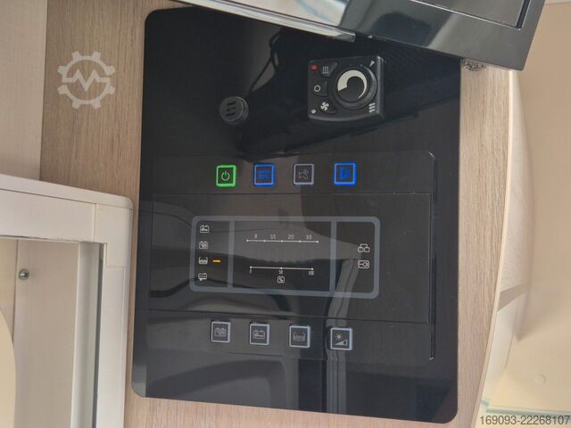 Teilintegriertes Wohnmobil CHAUSSON Flash C514 VIP *170PS*AHK*TV*Navi*RFK*Markise