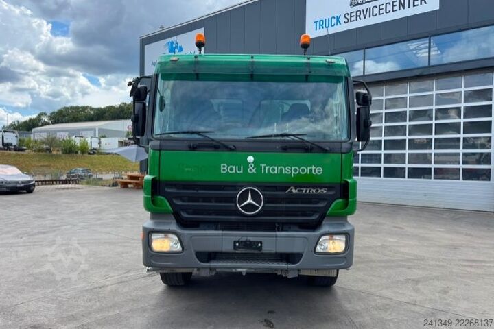 Kipper LKW MERCEDES-BENZ Actros 2646 6x4 Hiab 166-5