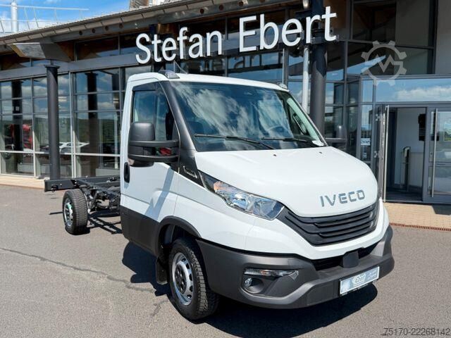 Fahrgestell mit Fahrerhaus Iveco Daily 35S16 HA8 *R3.450mm*Automatik*