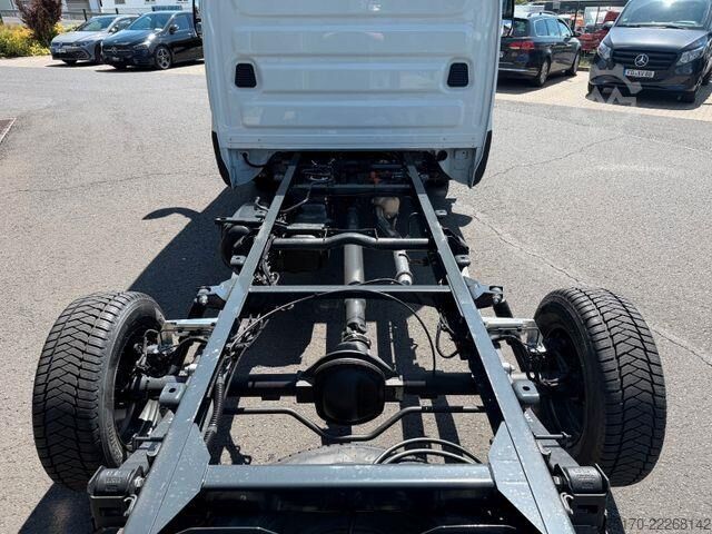 Chassis with cab Iveco Daily 35S16 HA8 *R3.450mm*Automatik*