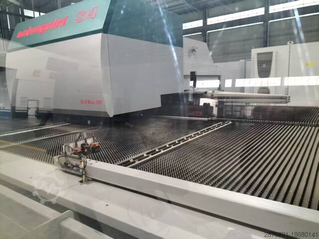 Blechbearbeitungszentrum Salvagnini Line MD1.30+S4.30X-e+P4L2516 2020MFY