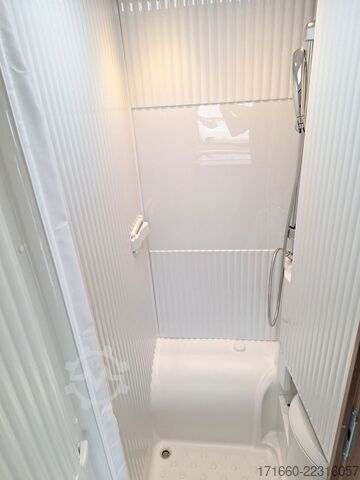 Teilintegriertes Wohnmobil CARADO pro+ V 347 Clever-Lift Bett