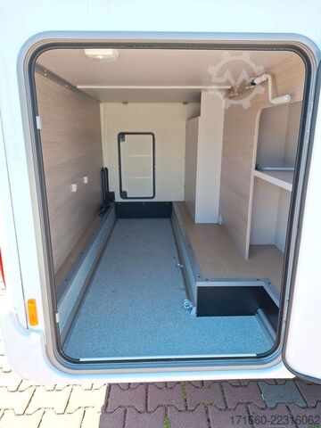 Teilintegriertes Wohnmobil BÜRSTNER Lineo T 620 G