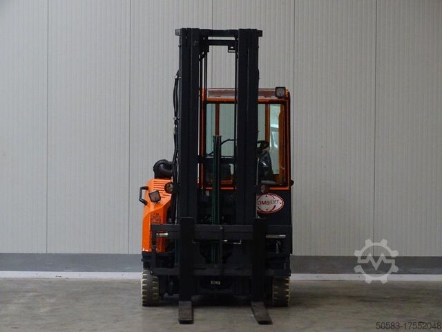 Four-way side loader Combilift C2500CB - TRIPLEX