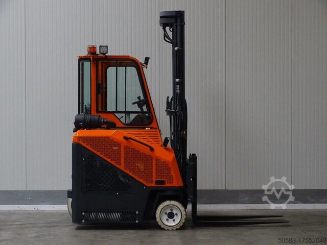 Four-way side loader Combilift C2500CB - TRIPLEX