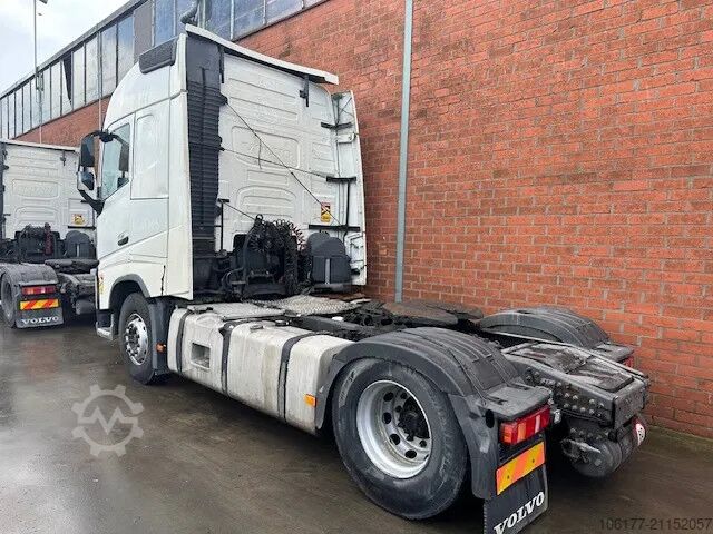 Standard-SZM Volvo FH 460 Globetrotter